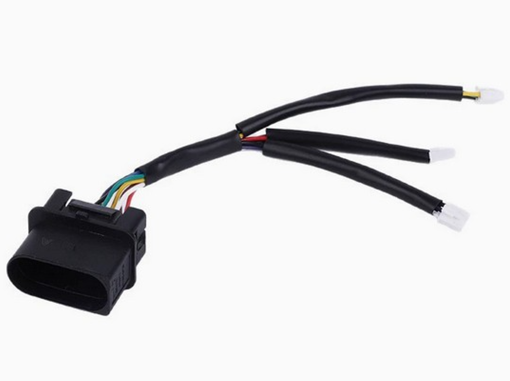 Connecteur multi-broches avec 3 câbles de sortie en dérivation